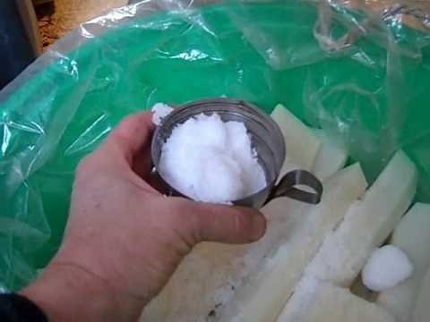 Quick Daikon Pickles.wmv