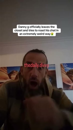 Wayne Jervis | danny has finally come out of the closet #splinter #thousands #train #gym #gains gymmotivation DannyG friends clown golfers... | Instagram