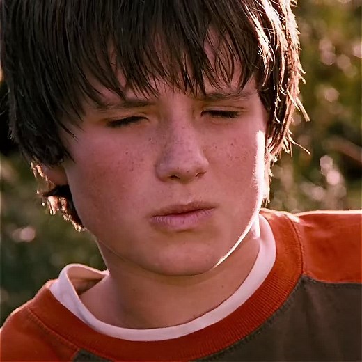 Bridge to Terabithia 1985 - The Way You Hold Your Bag Movie