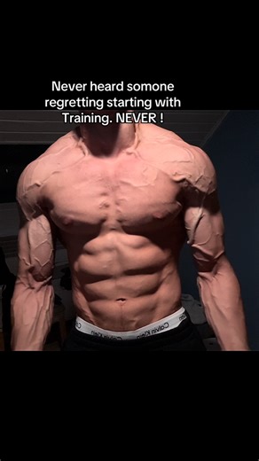 @veinz98 on Instagram: "What’s holding you back ? #gym #fitness #veins #bodybuilding #fitnessmodel #muscle #fit"