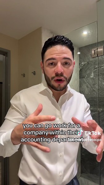 Career options for accounting students #cpalifestyle #CPA #accountanttok #careeradvice #certifiedpublicaccountant