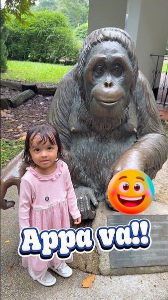 Singapore monkey ku vantha sothanai 😅 singapore zoo 🦁 #shorts #tamil #babyvideo #funny #vlog