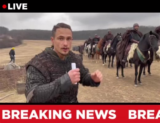Breaking News from Bebbaburg! ⚔️❤️ #TheLastKingdom #Arselings #SevenKingsMustDie #Netflix #behindthescenes #Uhtred #AlexanderDreymon #Sihtric #Finan #Bloopers #OnSet #TLK