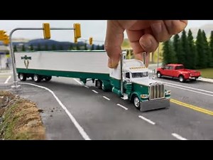 You WON'T BELIEVE the Details on this 1/64 Scale Peterbilt 389 Truck