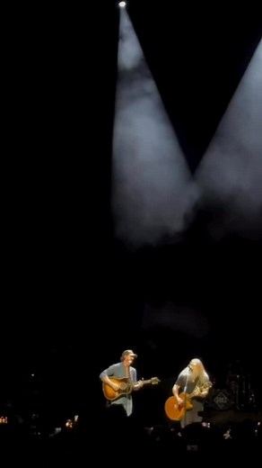 Jamey Johnson and @rileyduckman performing “In Color” during the “Damn Country Music Tour.” Stream their new song “Smoke” out now on all platforms - link in bio. 🎥: (haydieb / TT ) #jameyjohnson #rileygreen #countrymusic #incolor | Jamey Johnson