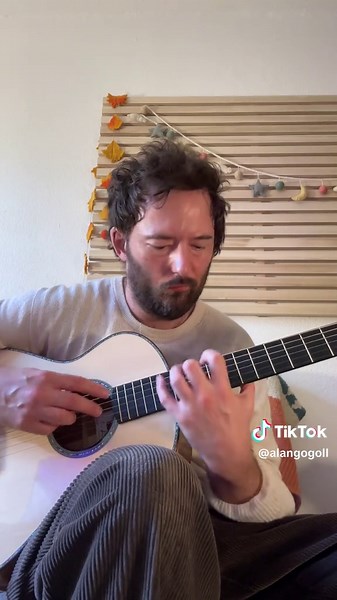 I’m excited to use this musically once I have it down! I’m trying to get the harmonic jumps a bit cleaner #practise #harmonics