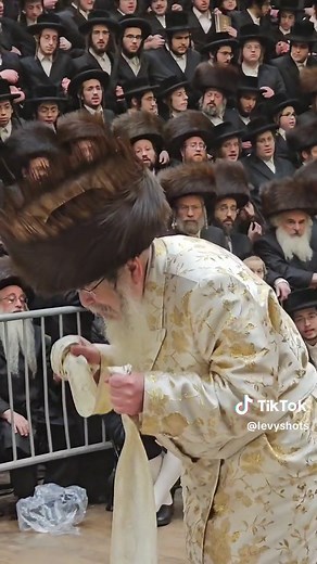 Traditional Jewish Wedding Dance Celebration | Hasidic Community Gathering
