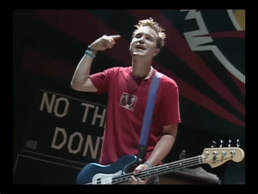 Blink-182—Carousel live at 1999