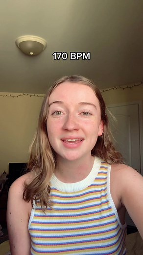 Riff challenge by @tianiedacostaa but getting faster and faster!! (saw @soumya vytla and @Henry Jacob Platt do this!) #riffchallenge