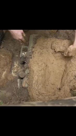 Part-1 Underground Bushcraft Eith Clay Oven #bushcraft #diy #forest #camping | AF Fern
