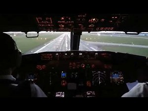 Boeing 737-800 Landing in Dublin. Cockpit view.