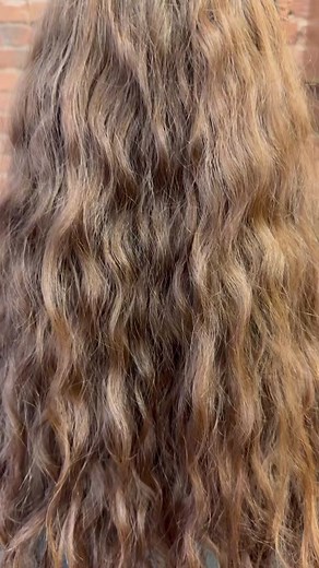 Mastering the Stages of a Curl Cut