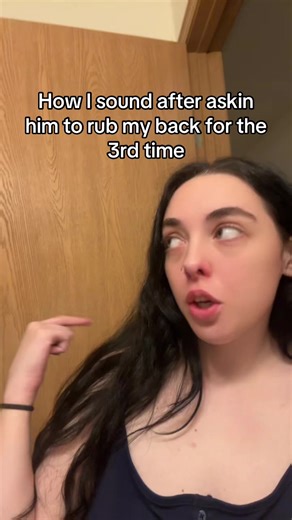 Ruby_gløøm (@ruby.gloom_)’s video of back decompression