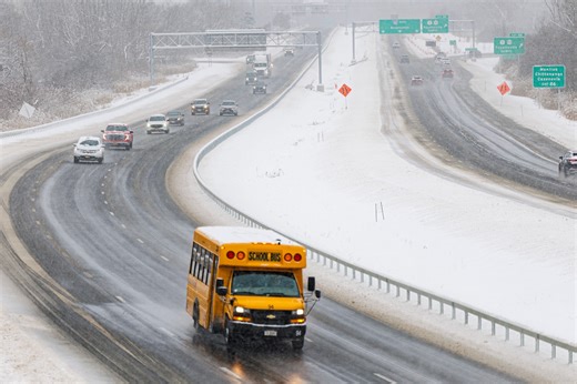 Syracuse could see a few inches of snow today; Oswego expecting much more (CNY forecast)