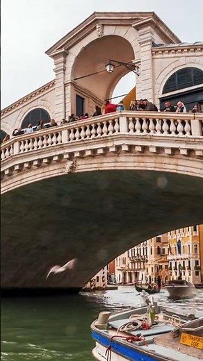 The Secrets of Venice's Rialto Bridge
