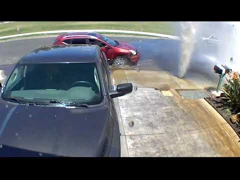 Water Spews After Car Crashes Into Fire Hydrant - 1427025