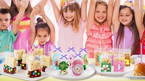 35 Pack Rice Krispy Treats Boxes with Sticks Kit: Clear Plastic Container with Hole for Small Cakesicles, Marshmallow Square, Cake Pop, Crispy Treat Packaging Holder for Wedding Party Christmas