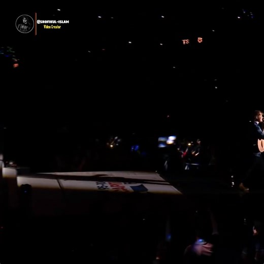 378K views · 18K reactions | Ed Sheeran - ‘Shape Of You’ - (Live At Capital’s Jingle Bell Ball 2017) [] | Paradox.xd | Facebook