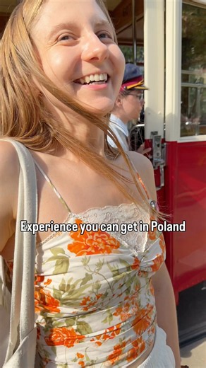 How to ride Warsaw’s historic vintage tram 🇵🇱