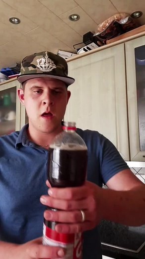 Sparkling Jupp Attempts to Exen 1.5 Liter Cola with Vortex Effect