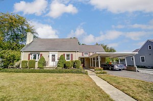 406 W O'Connor Ave, Lima, OH 45801 - MLS 1027925 - Coldwell Banker