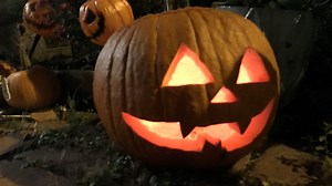 Halloween-theme things to do in Chicago area this weekend: Oct. 25-27