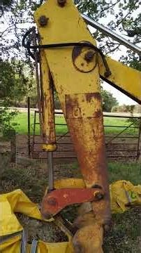 JCB 2B digger start up. #scrap #oldschool