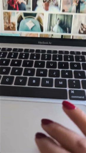 Sorting pictures has never been this easy. Try SnapSeek to create your own online photo gallery! ❤️