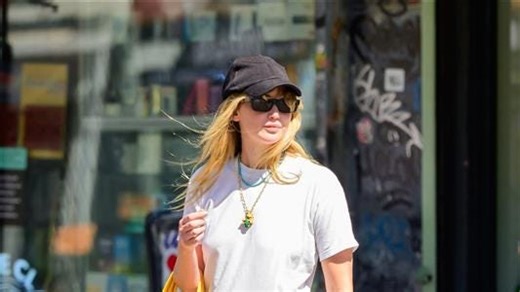 Jennifer Lawrence’s Dior Tote Is About to Be Everywhere