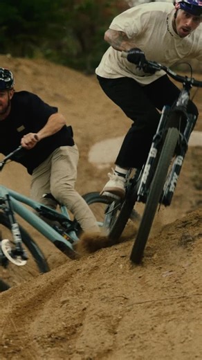 Specialized Germany Austria Switzerland on Instagram: "🇬🇧 Personalization isn’t a feature—it’s a mindset. The Stumpjumper 15 EVO adapts to you. Your terrain. Your style. Your ride. Trail domination starts here. 🇩🇪 Personalisierung ist keine Eigenschaft - es ist eine Einstellung. Das Stumpjumper 15 EVO passt sich dir an. Dein Terrain. Dein Style. Dein Abenteuer. Hier beginnt die Herrschaft über die Trails. Elevate your ride with the Stumpjumper 15 EVO w/ Shimano Di2 ➡️ Link In Bio #iamspecial