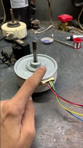 LG Inverter AC was showing CH10 error due to a fault in the indoor motor PCB. #youtubeshorts