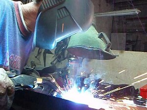 Reboucher des trous à la soudure