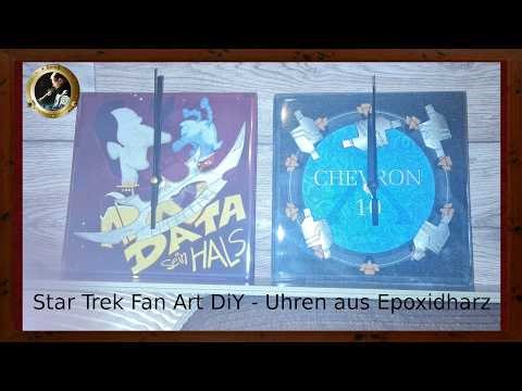Star Trek Fan Art Uhren aus Epoxidharz mit Star Trek und Stargate Podcast Logos