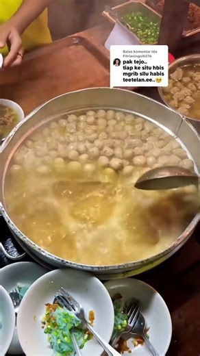 YUK MAMPIR BAKSO MASROY #fypシ゚viral #kuliner #kuliner #fypシ゚viral #fypシ゚viral #beranda #beranda