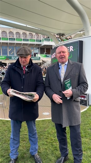Day 2 of the Leopardstown Christmas Festival 🏇 Paddy Power Chase Day is here, and Kevin & Denis have highlighted an absolutely stacked racecard, with the Paddy Power Rewards Club Steeplechase shaping up to be an outstanding contest. #leopardstown #leopardstownchristmasfestival | Leopardstown Racecourse
