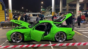 Most Epic Mazda RX-7 we have seen! HULK 20B 💪 Here's a close look at Axe's glowing green RX-7 Rocket Bunny Powered by a Crazy big Turbo Mazda 20B that cranks out 900 rwhp!! 💚 @hlk20b Event organised by: Automotive Dimensions | Toughest Cars