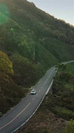 The BYD DOLPHIN MINI combines the ultra-safe Blade Battery with e-Platform 3.0, forming a protective body structure engineered for electric safety. #BYD #BuildYourDreams #BYDDOLPHINMINI #ev #evtech