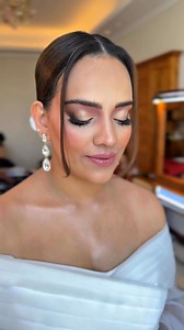 14K views · 132 reactions | Hold me close and hold me fast, the magic spell you cast ✨inBa. Beautifully @misscullen3. #bride #makeup #destinationweddings #destinationmua #weddinginspiration HMUA @inba.ig BOUQUET @shades_of_wanamal. REELS @sudheer_wijerathne TEAM BRIDE @niiliiniikaa @zartaj_sheriff | Inba | Facebook