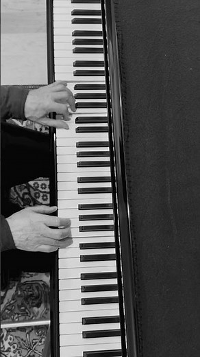 Half-Step Blues - Free Sheet Music in Description - Modern 12 Bar Blues in C w/Chromatic Half-Steps
