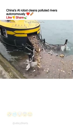 China's Al robot cleans polluted rivers autonomously ❤️‍🩹