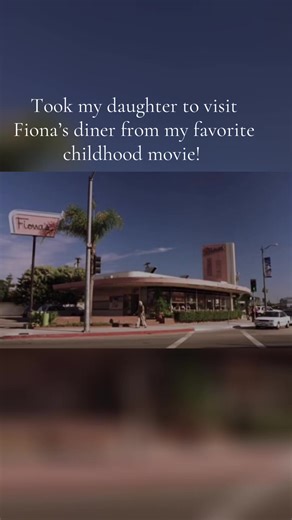 Visited Fiona’s Diner from my favorite movie! “A Cinderella Story”🍴☕️🍔 #longbeach #cinderellastory #hilaryduff #childhoodmemories
