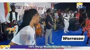 *- _ -* Dancemania🤩*- _ -* Combat de danse entre fanatique et musicien de #Wenge sur le podium🔥🔥🔥....😇😍💢Werrason top niveau mondial #Spectacle #Formidable | Werrason