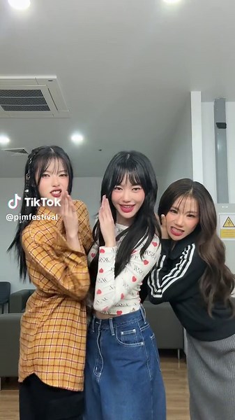 🧟‍♀️🧟‍♀️🧟‍♀️ @inggkho @mmabelz