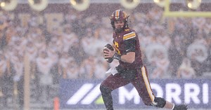 P.J. Fleck praises Drake Lindsey, eyes growth heading into 2026