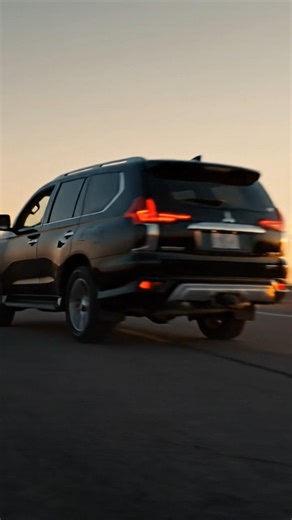 Black Pajero Cinematic Entry | Powerful SUV Approaching at High Speed