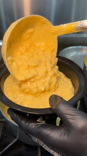 Which LOADED MAC & CHEESE BOWL are you DEVOURING from Buns n Shakes in New Brunswick NJ?#DEVOURPOWER