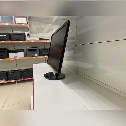 Монитор Samsung S24D330H