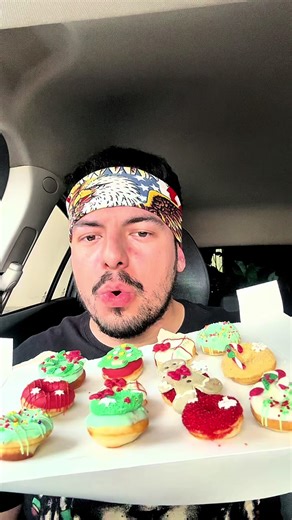 mini DONUTS NATALINOS 🍩 #asmr #mukbang #donuts #comida