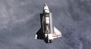 A Tour of Earth from Outer Space (in HD).