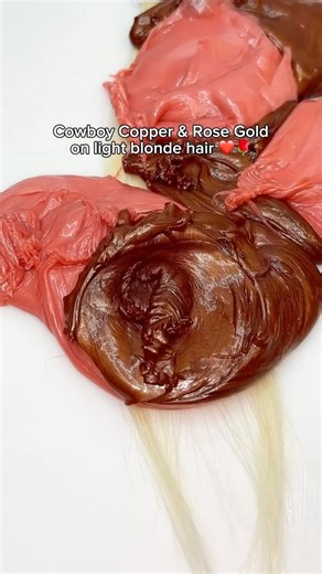 Mixing Cowboy Copper Rose Gold Color Pigment Refreshers to create a custom shade! 🌈 This semi-permanent color can last up to 20 washes. 🛍️ Use code COLOR20 to get 20% off color masks on Pallure.com. For a limited time only. #pallure #colormask #coloringhair | Pallure